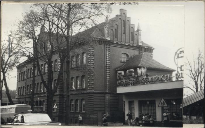 dom mieszkalny, ob. szkoła, skan 2