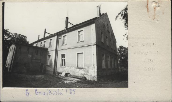 dom, ob. szkoła podstawowa, skan 3