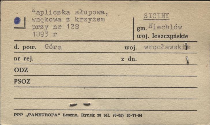 kapliczka słupowa, wnękowa z krzyżem, skan 1