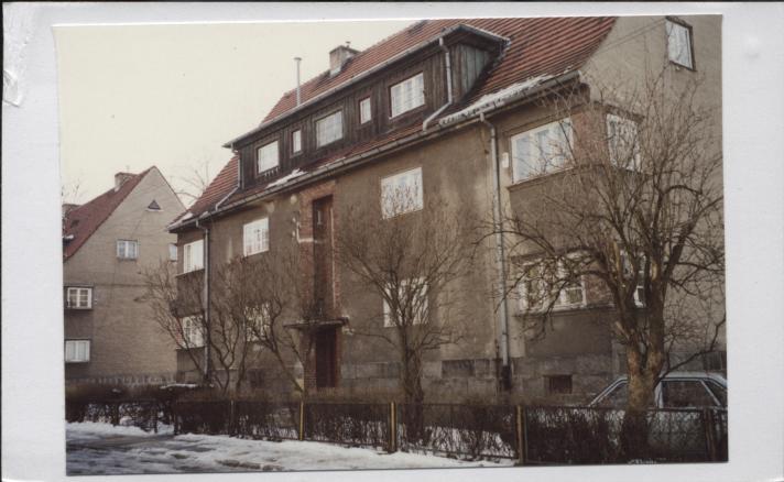 dom w zesp. osiedla, skan 2