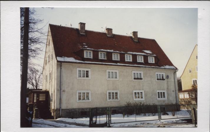 dom w zesp. osiedla, skan 2