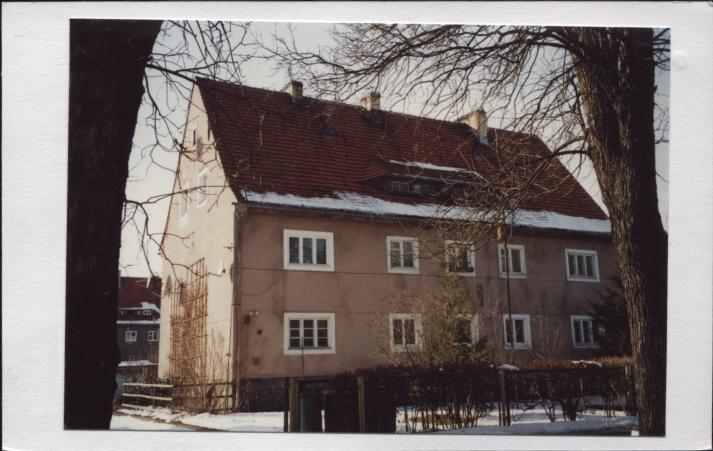 dom w zesp. osiedla, skan 2