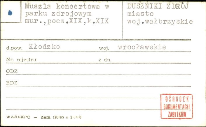 muszla koncertowa w parku zdrojowym, skan 1