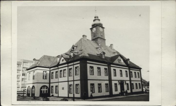 ratusz, ob. Klub MPiK, skan 2