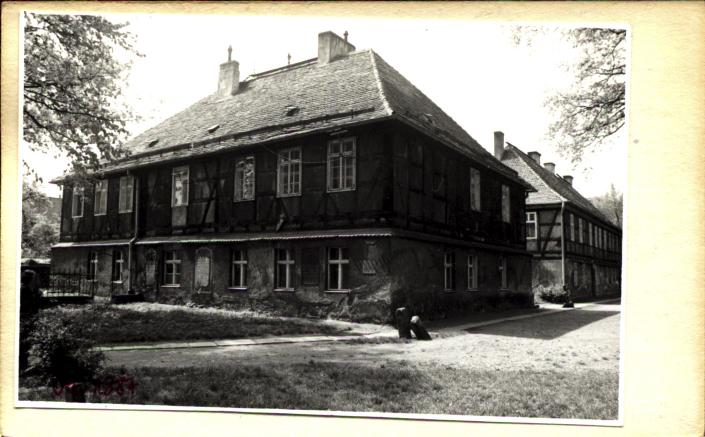 szkoła parafialna ob. dom mieszkalny, skan 2