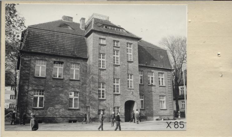 Szkoła Podstawowa, skan 2