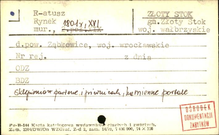ratusz, skan 1