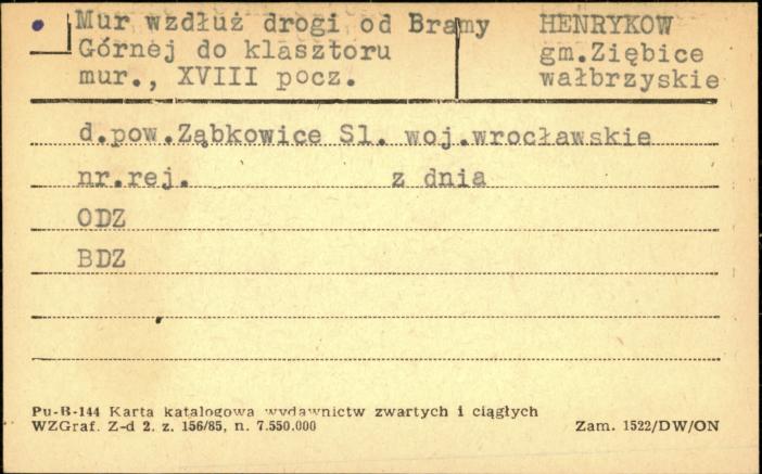 mur wzdłuż drogi od Bramy Górnej do klasztoru, skan 1