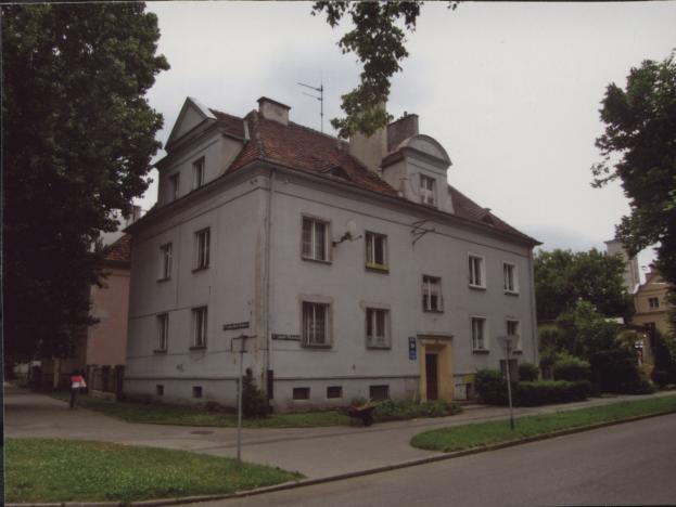 ob. dom, skan 4