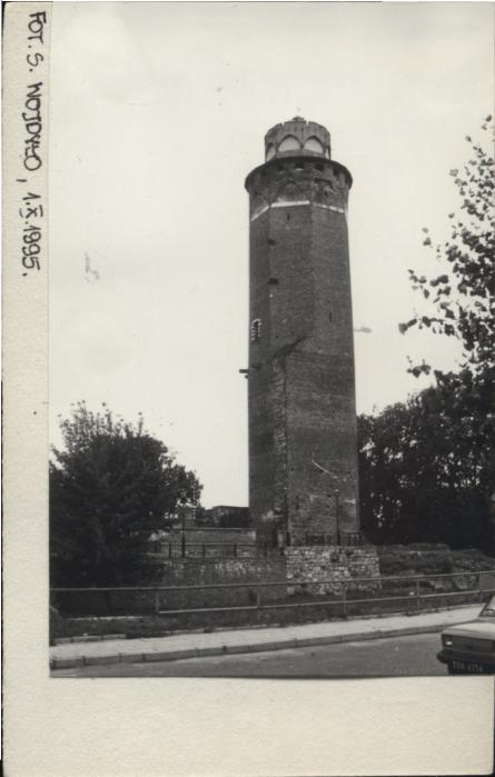 zamek krzyżacki - wieża, skan 2