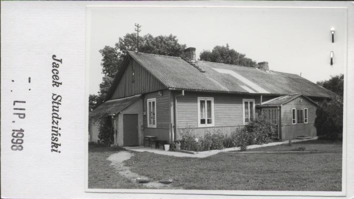 dwór, ob. klasztor, zespole dworsk.-park., skan 2