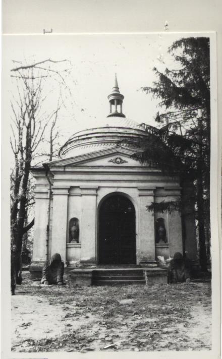 kaplica cmentarna cmentarz parafialny, skan 3