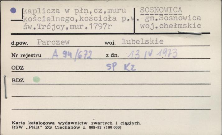 kapliczka w płn. cz. muru kościelnego, kościoła p. w. św. Trójcy, skan 1