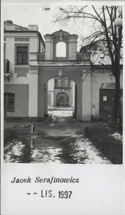 czworobok, bramka (przejazdowa) b. n., pierz. wsch., skan 2