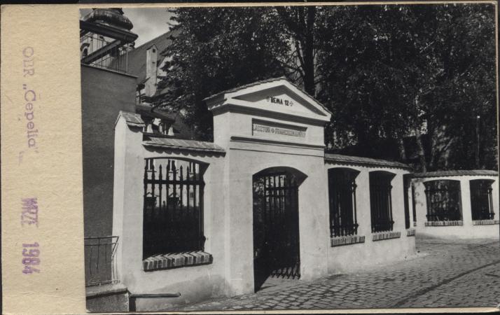brama klasztoru franciszkanów, skan 2