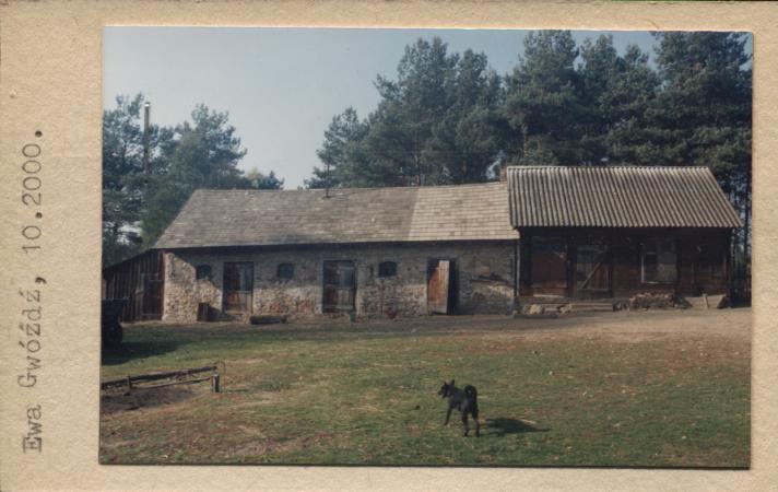 dom mieszkalny, ob. obora, skan 3