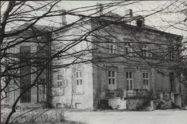 pałac, ob. Zasadnicza Szkoła Rolnicza, skan 3