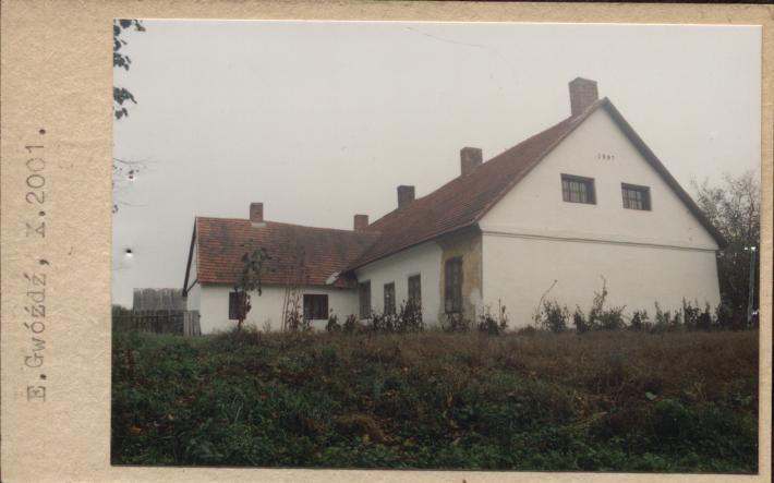 dom mieszkalny - dworek rządcy, skan 2