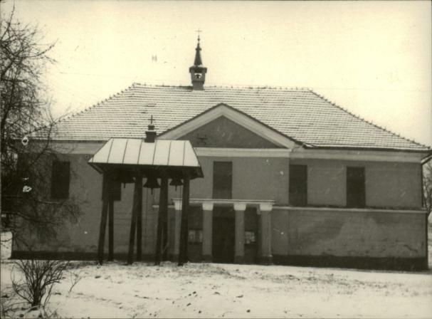 kaplica pw. Matki Boskiej Bolesnej, d. budynek dworski, skan 3