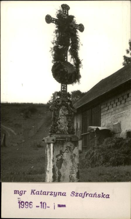 kapliczka-krzyż, skan 2