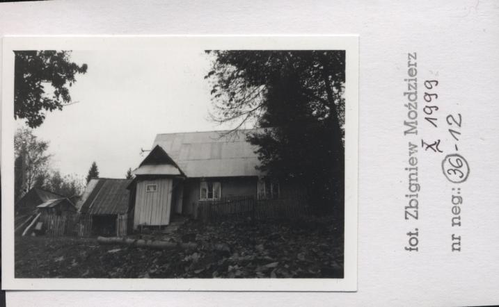 zagroda, 3-budynkowa, skan 2