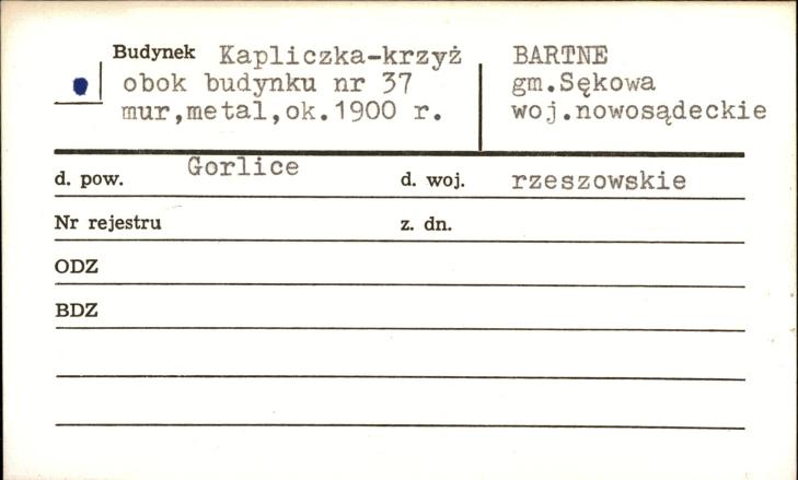 kapliczka-krzyż, skan 1