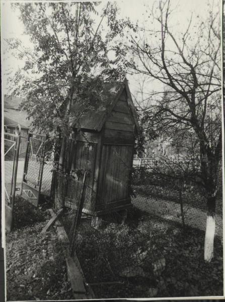 kapliczka przy drodze do kościoła, skan 2