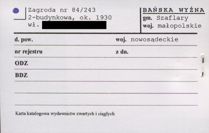 zagroda 2-budynkowa, skan 1