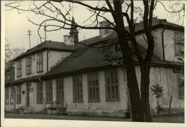 szkoła, ob. budynek mieszkalny, skan 3