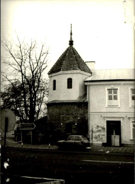 baszta przy budynku szpitala, skan 3