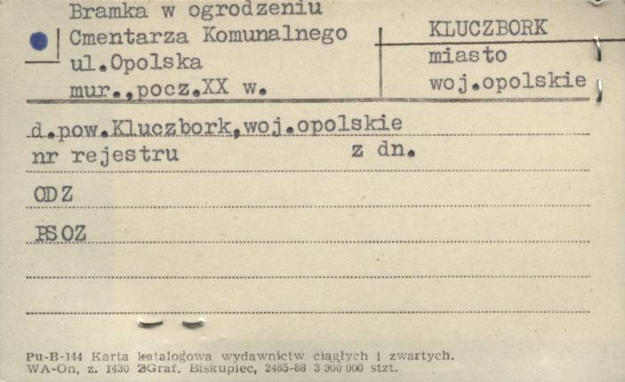 bramka w ogrodzeniu cmentarza komunalnego, skan 1