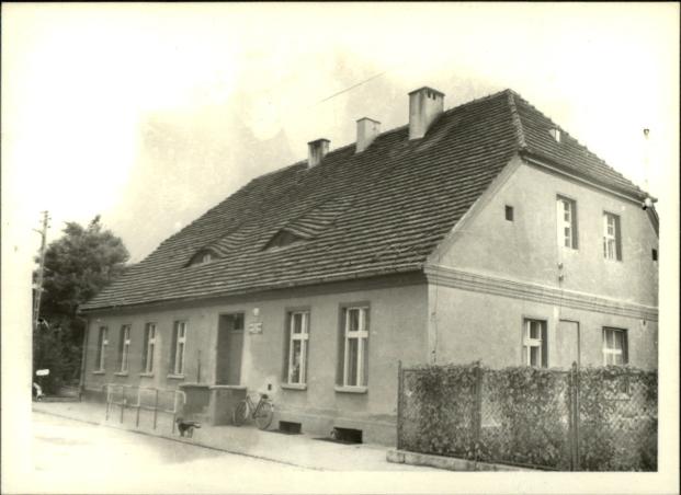 szkoła, ob. przedszkole, skan 3