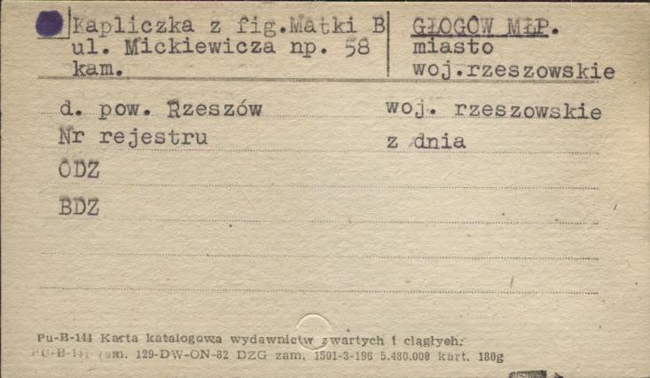 kapliczka z figurą Matki Boskiej, skan 1