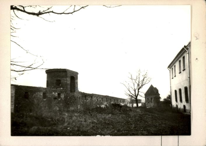 zespół klasztorny benedyktynek, baszta nr 4 płn., skan 3