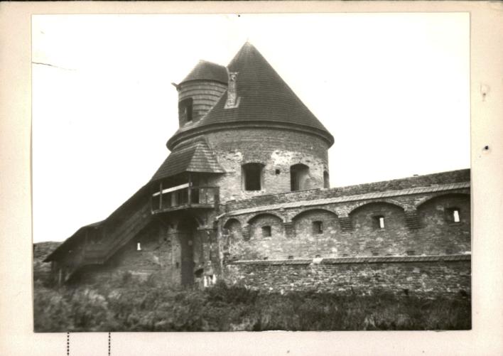 zespół klasztorny benedyktynek, baszta nr 5 płn.-wsch., skan 3