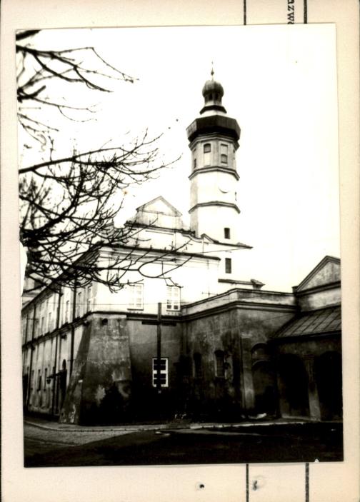 klasztor jezuitów i wieża zegarowa, skan 2