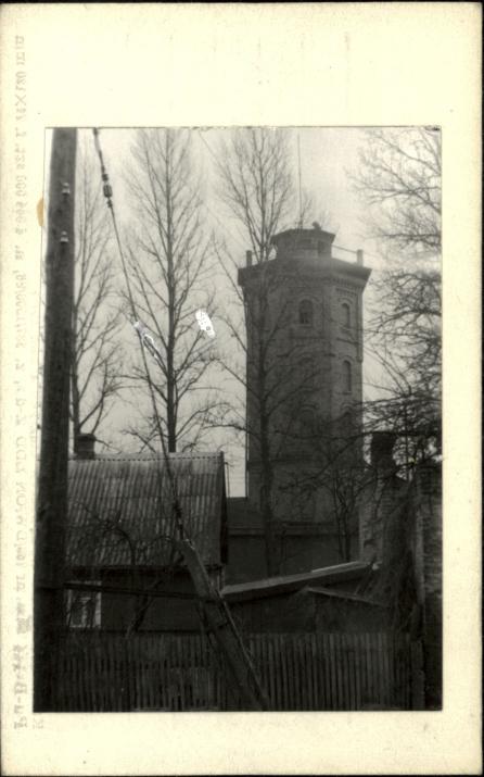 wieża ciśnień w zespole fabryki Nowika, ob. BZPW im. dyr. Sierżana, skan 2