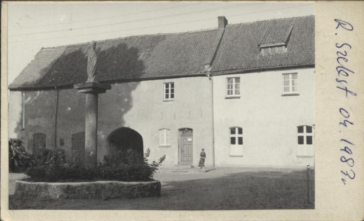 klasztor norbertanek - budynek północny, skan 2