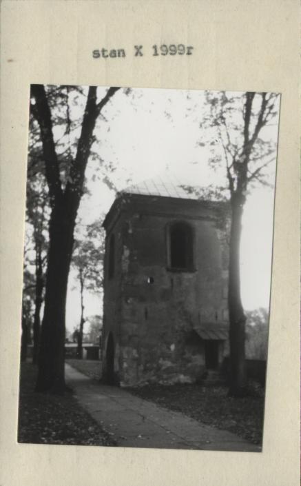 dzwonnica (przy kościele pw. Wniebowzięcia NMP), skan 2