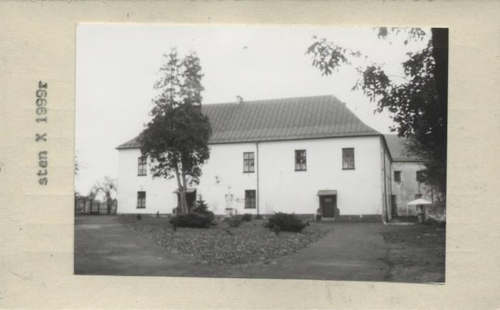 klasztor kanoników regularnych, ob. plebania, skan 2