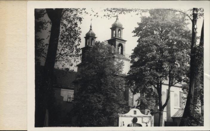 kościół paulinów pw. Nawiedzenia NPMarii, skan 2