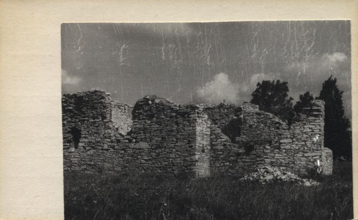 kościół (ruina) pw. św. Stanisława, skan 2