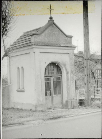 kapliczka przydrożna, skan 2