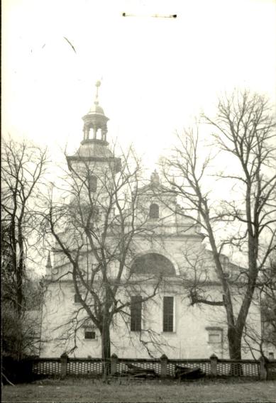 kościół kamedułów, ob. par. pw. Zwiastowania Najśw. Marii Pannie, skan 3