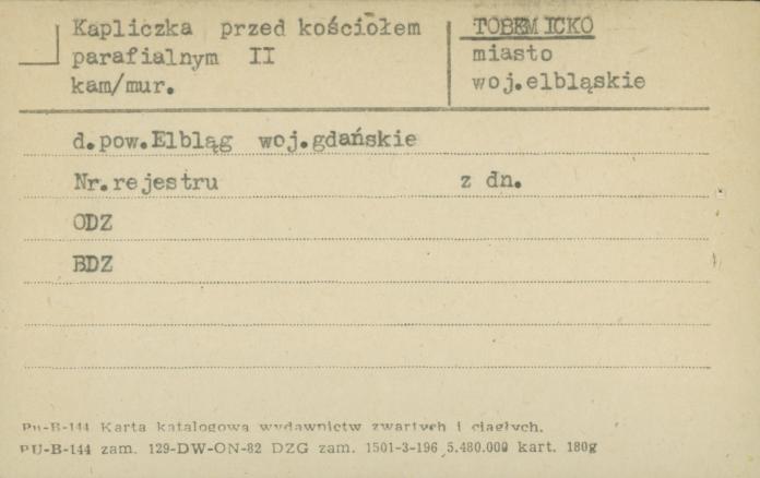 kapliczka przed kościołem parafialnym, skan 1