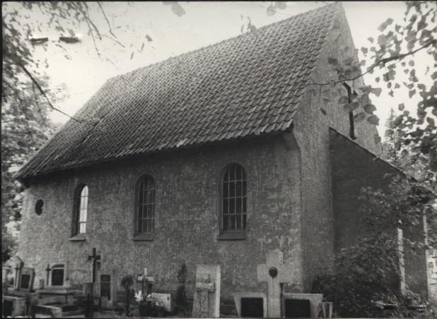 kaplica cmentarna, skan 2