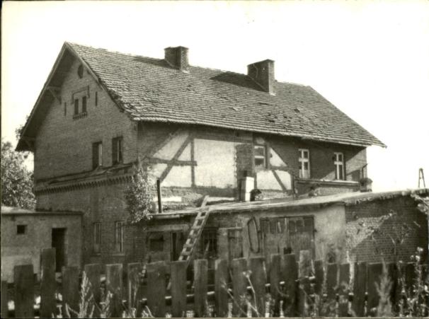 oficyna pałacowa, ob. dom mieszkalny - zespół pałacowo-parkowy, skan 3