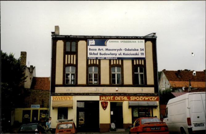 dom towarowy, skan 3