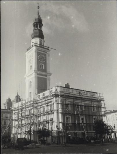 ratusz, skan 4