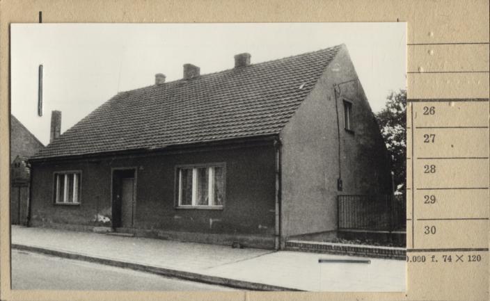 szkoła (obecnie dom mieszkalny), skan 3